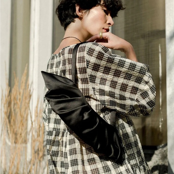 A Bronze Age Babette Bag - Black - Picture 2 of 2